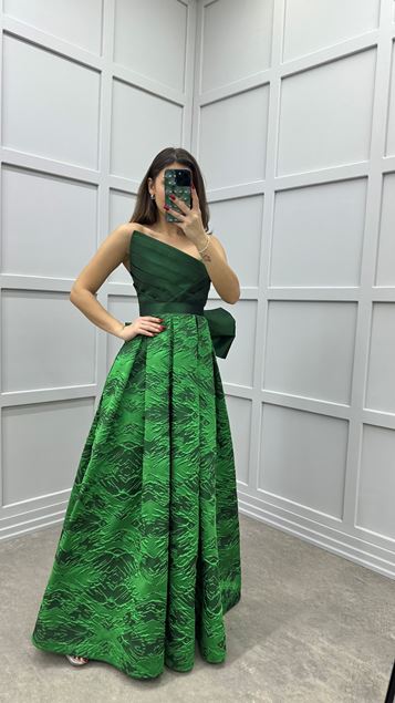 Yeşil Kalp Yaka Bel Detay Desenli Tasarım Elbise