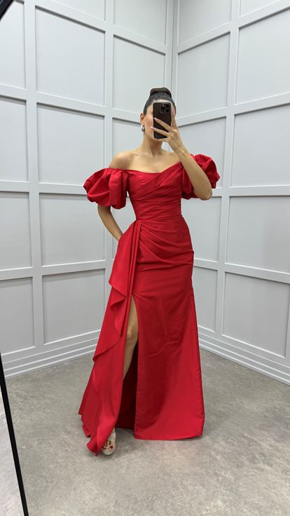 Red Balloon Sleeve Waist Detail Design Satin Evening Dress