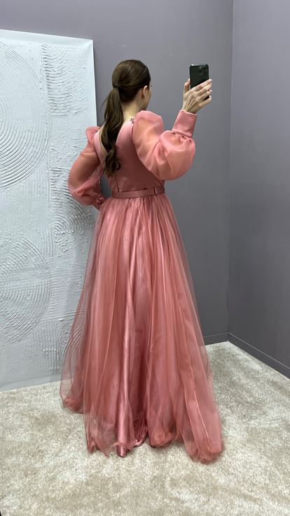 Dried Rose Chest Detail Balloon Sleeve Embroidered Design Tulle Plus Size Evening Dress