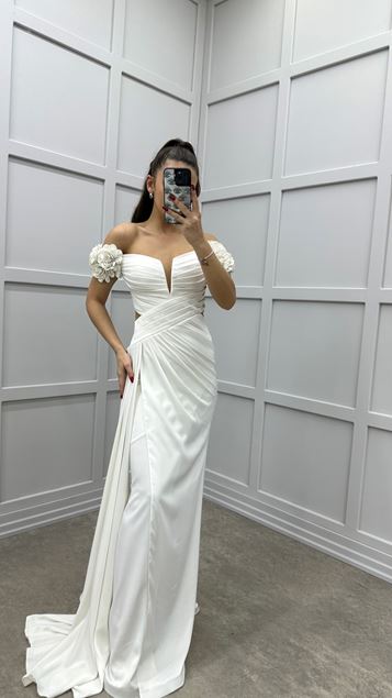 White Shoulders Rose Waist Cross Transparent Detail Design Evening Dress