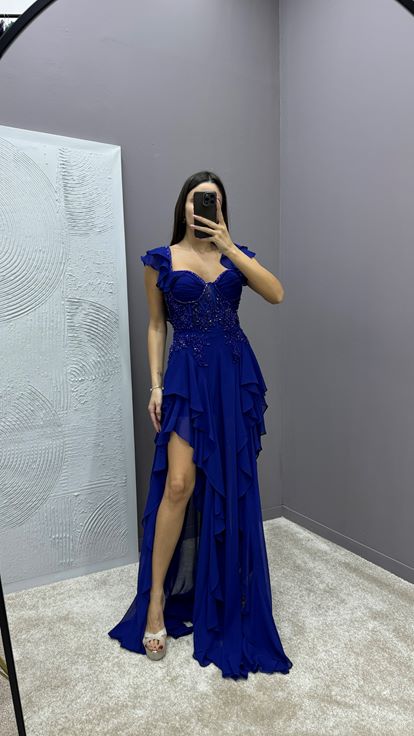 Saks Vılan Dettaglıo Desıgn Desıgn Desıgn Abito Da Sera