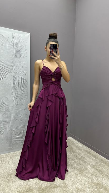 Vestido de diseño con detalle de cintura drapeado con correa de cuerda de ciruela