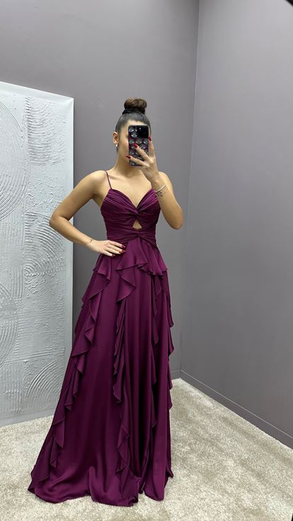 Vestido de diseño con detalle de cintura drapeado con correa de cuerda de ciruela