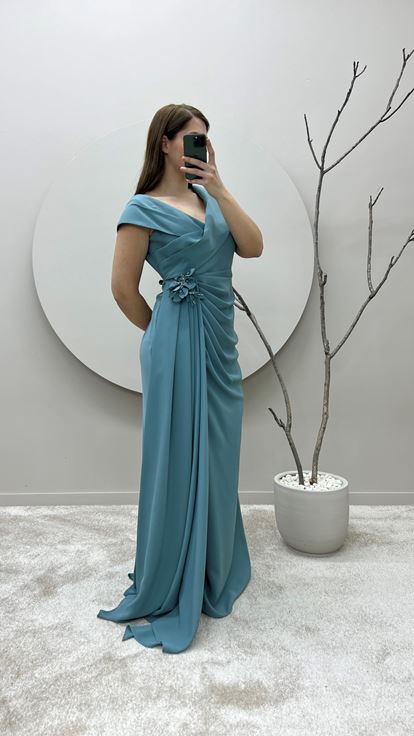 Vestido de noche de talla grande con cuello cruzado de cuello cruzado verde menta con detalle de cintura