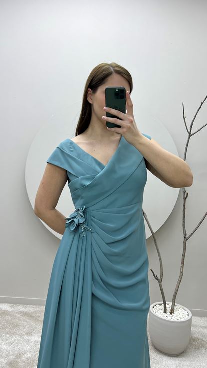 Vestido de noche de talla grande con cuello cruzado de cuello cruzado verde menta con detalle de cintura