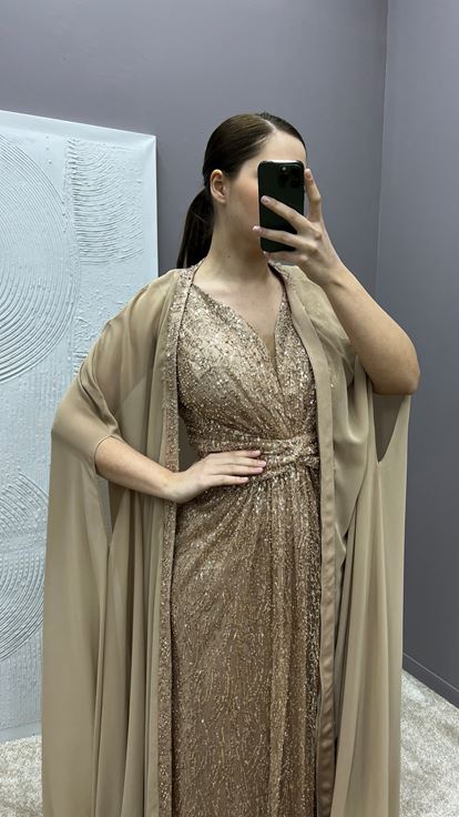 Powder Pink Embroidered Plus Size Designer Evening Dress with Waist Detail and Cape