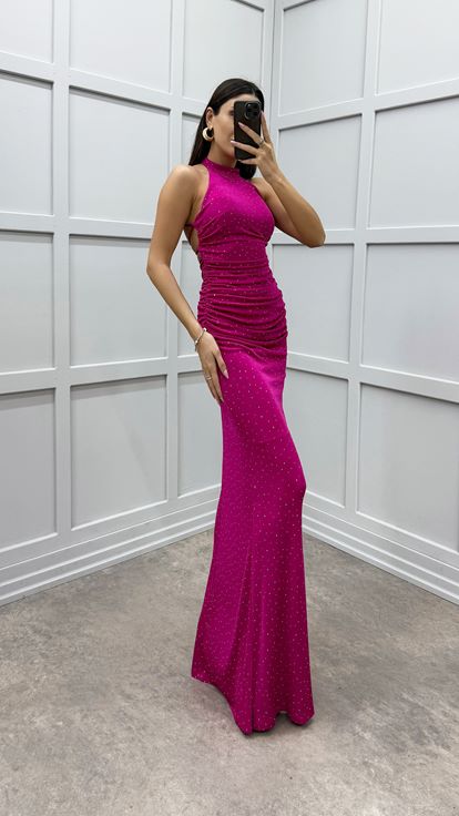 Kleid in Fuchsiafarbenem Design mit gerafftem Ausschnitt