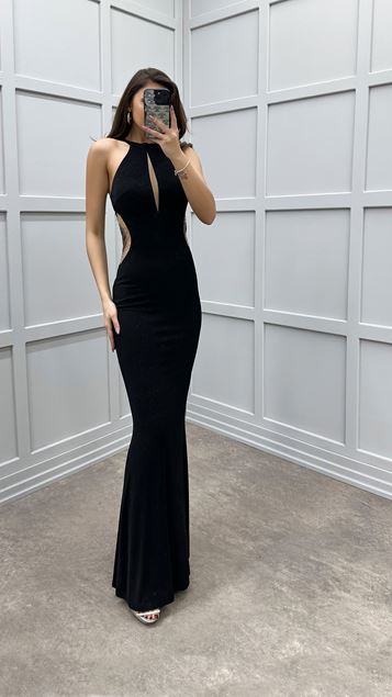 Siyah Boyun Detay Transparan Tasarım Elbise