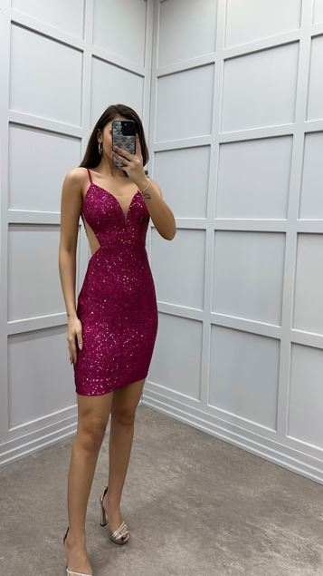 Mini vestido de diseño de purpurina transparente con correa de cuerda fucsia
