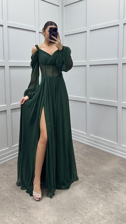 Emerald Green Shoulder Detail Transparent Design Chiffon Dress at the Waist