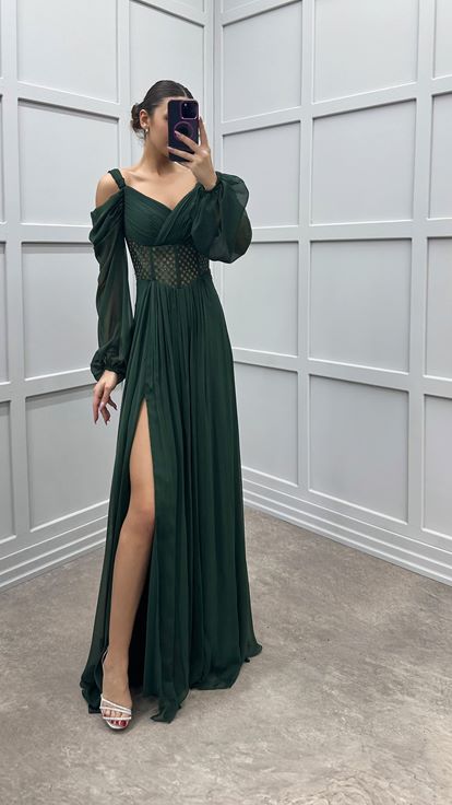 Emerald Green Shoulder Detail Transparent Design Chiffon Dress at the Waist