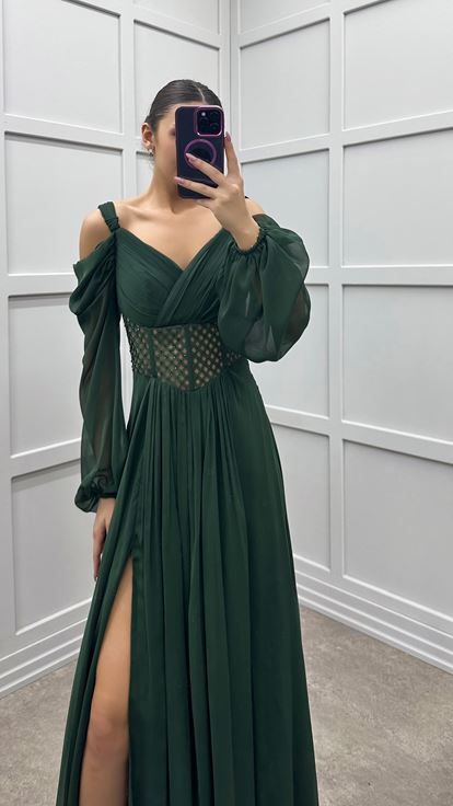 Emerald Green Shoulder Detail Transparent Design Chiffon Dress at the Waist