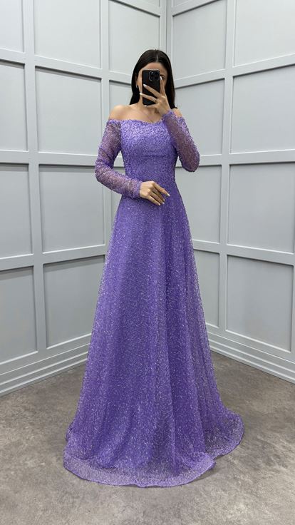 فستان بتصميم مطوي بنقوش وأكمام بالونية بلون أرجواني فاتح