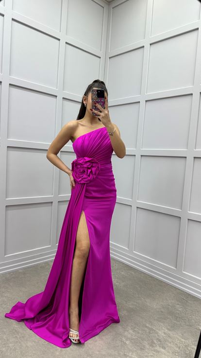 Fuchsia bustier Rose Détail Design Satin Robe De Soirée