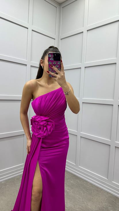 Fuchsia bustier Rose Détail Design Satin Robe De Soirée