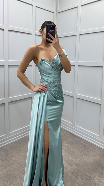 Mint Green One Shoulder Waist Stone Satin Evening Dress