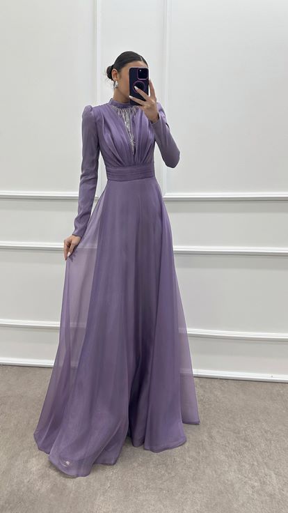 Poitrine lilas plissé pompon détail hijab design robe