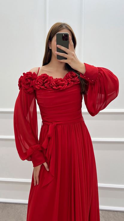 Vestido de gasa de talla grande con manga globo rosa de pecho rojo
