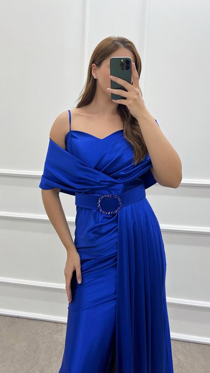 Saks Double-breasted Collar Belted Waist Detail Satin Plus Size Evening Dress