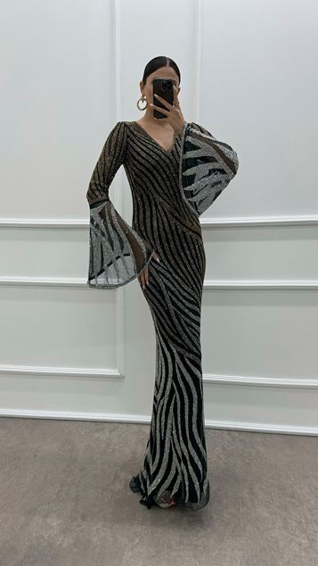 Black Sleeve Detail Special Embroidered Design Evening Dress