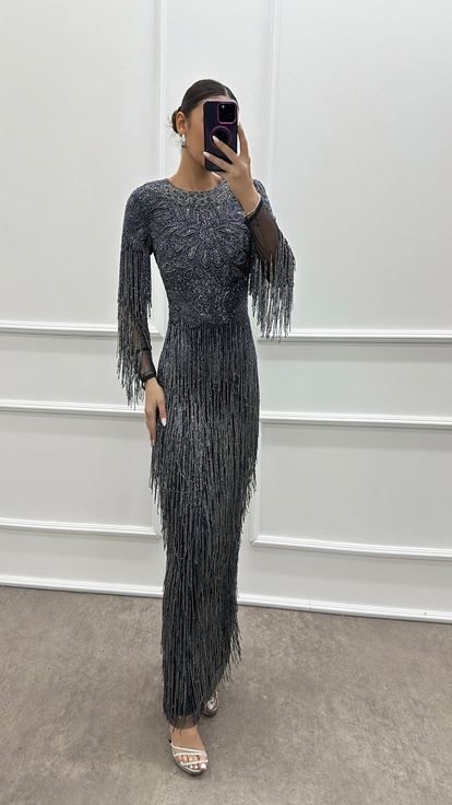 Gri Kolları püskül Özel İşlemeli Tasarım Abiye Elbise