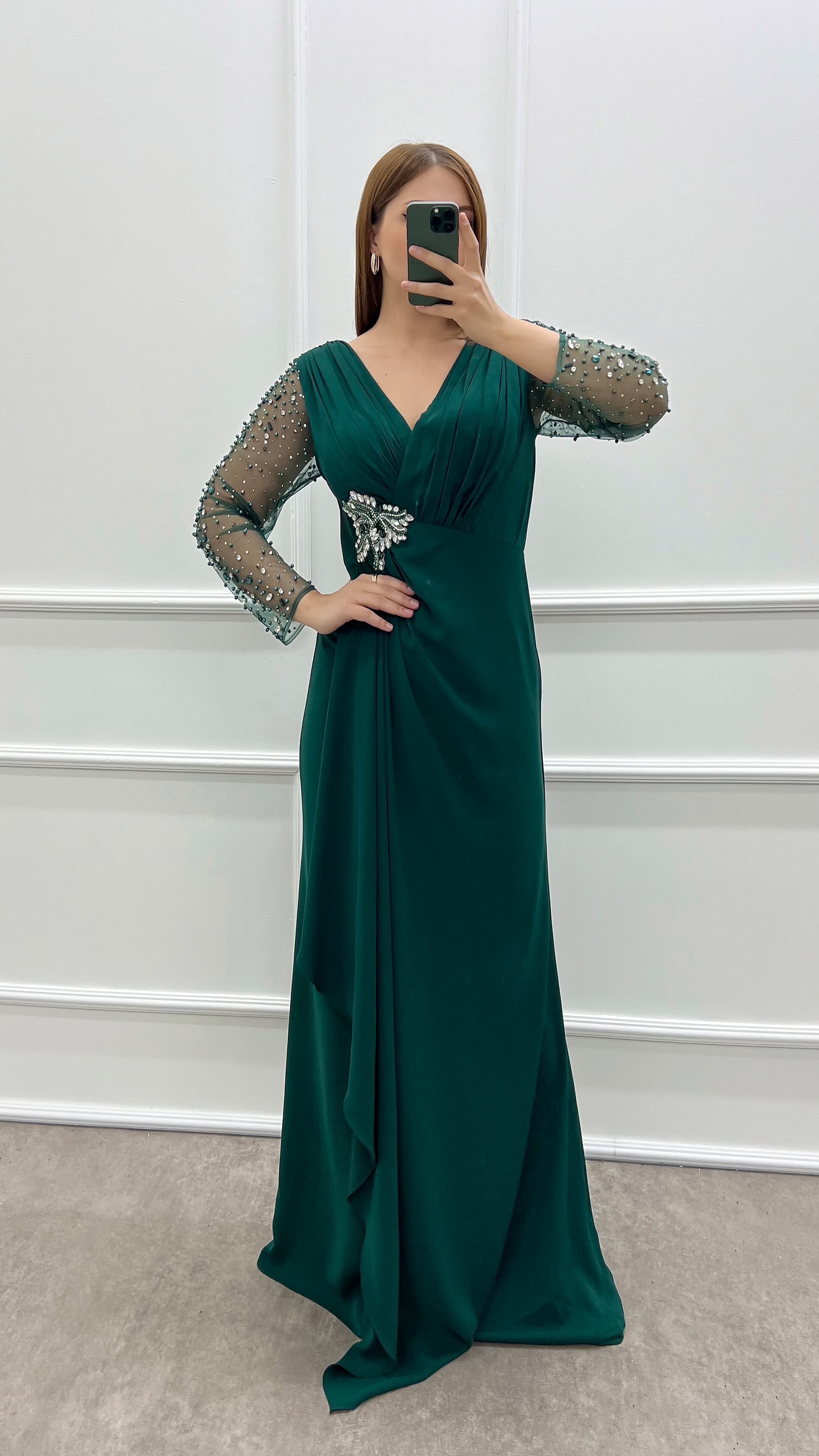 plus size emerald green prom dress Plus Size Festive Emerald Green Georgette Anarkali Set with Hand Embel –  DESINOOR.COM main image 0