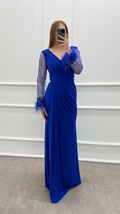 Sax Manches Plissées Brodées Plumes Grande Taille Robe