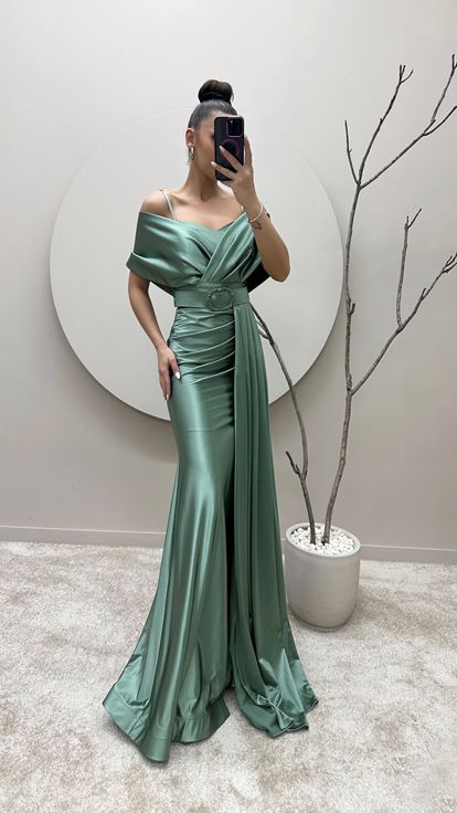 Mint Green Boat Neck Belted Evening Dress