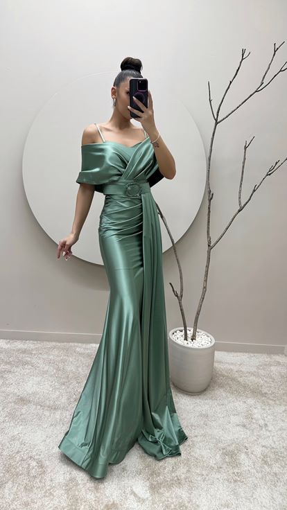 Mint Green Boat Neck Belted Evening Dress