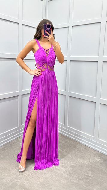 Vestido de noche con detalle de cintura con correa de cuerda fucsia