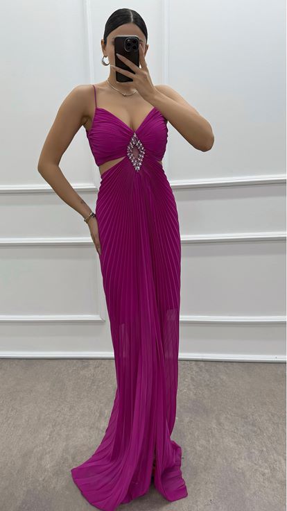Fuchsia Strappy Evening Dress with Brooch at the Waist