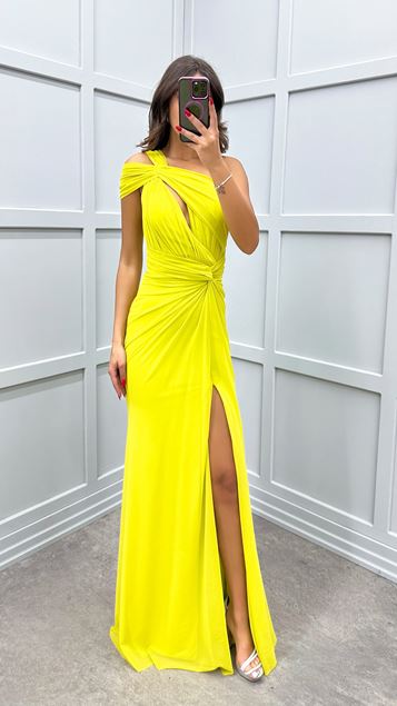Robe de soirée jaune à une épaule à cordon de serrage à la taille