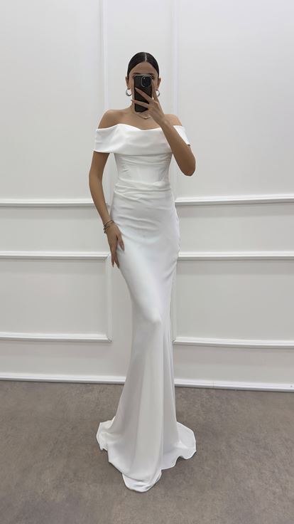 White Boat Neck Satin Evening Dress