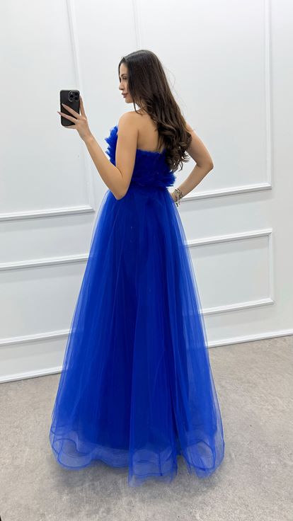 Saks Straplez Göğüs Detay Broşlu Tül Elbise