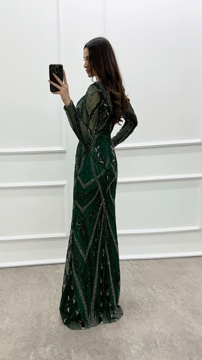 Smaragdgrünes Designer Kleid mit V Ausschnitt und Stickereien