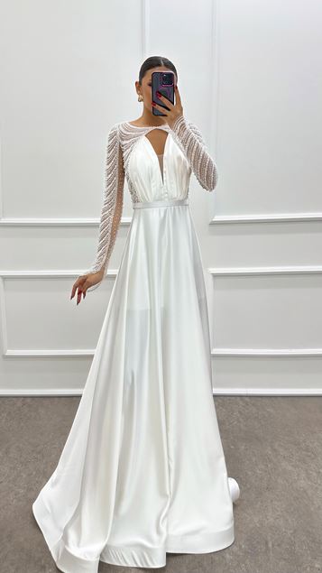 White Chest Pleated Satin Dress