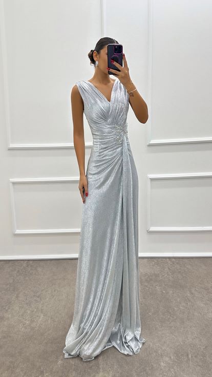 Gri V Yaka Bel Detay Tasarım Elbise