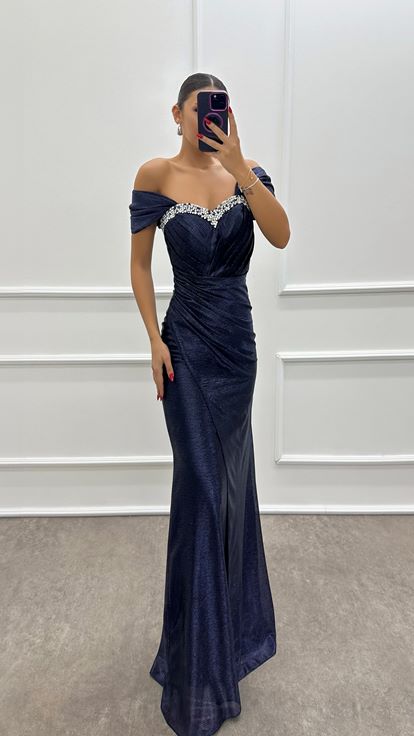 Lacivert Omuz Detay Göğsü Drapeli İşlemeli Elbise