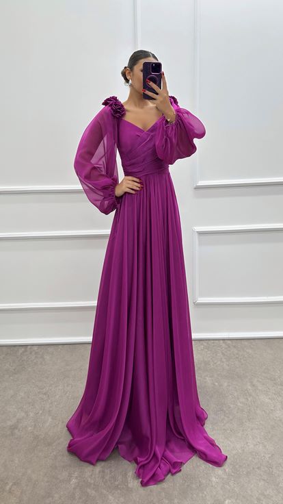 Pembe Balon Kol Omuzları Gül Detay Elbise