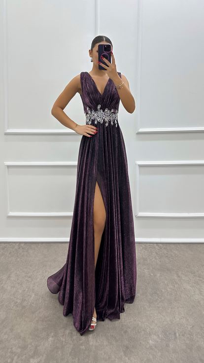 Mürdüm V Yaka Beli İşlemeli Tasarım Elbise