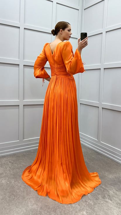 Turuncu Balon Kol Drapeli Tasarım Büyük Beden Elbise