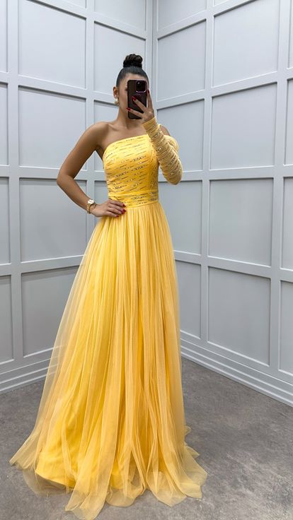 Yellow One Shoulder Chest Embroidered Tulle Dress