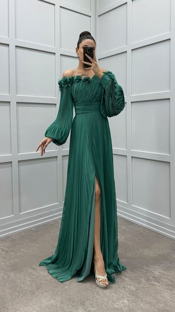 Emerald Green Balloon Sleeve Chest Detail Pleated Design Dress