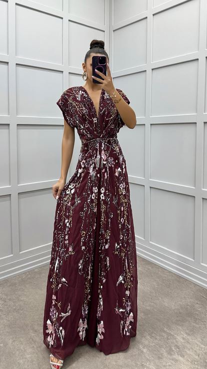 Bordo V Yaka Desenli Özel Tasarım Elbise