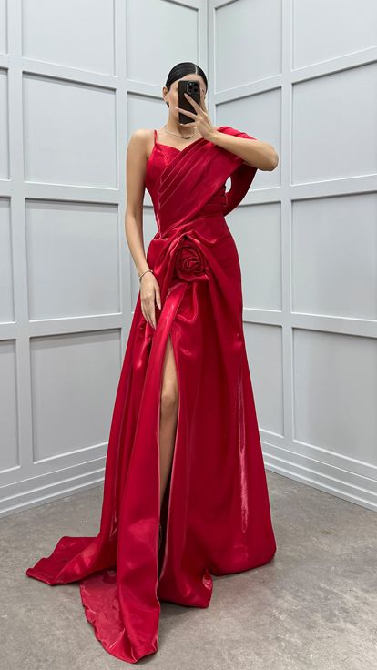Red Rope Strap Waist Rose Detail Design Dress
