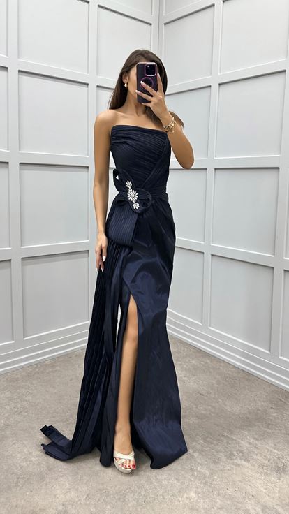 Lacivert Straplez Beli Fiyonk Taşlı Abiye