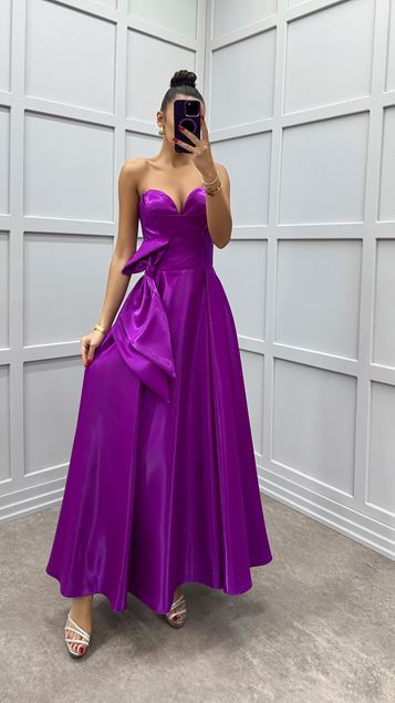 Vestido de diseño de lazo de cintura sin tirantes