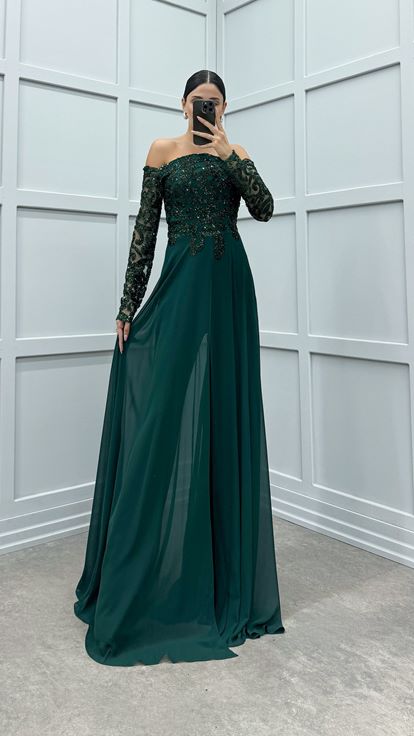 Emerald Chest Embroidered Detail Design Jumpsuit