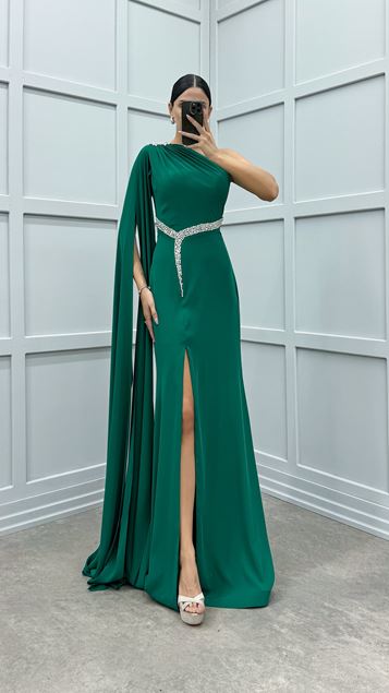 Grünes One-Shoulder-Abendkleid mit Steinstickerei