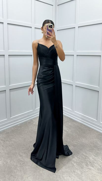 Black Waist Detail Design Satin Evening Dress
